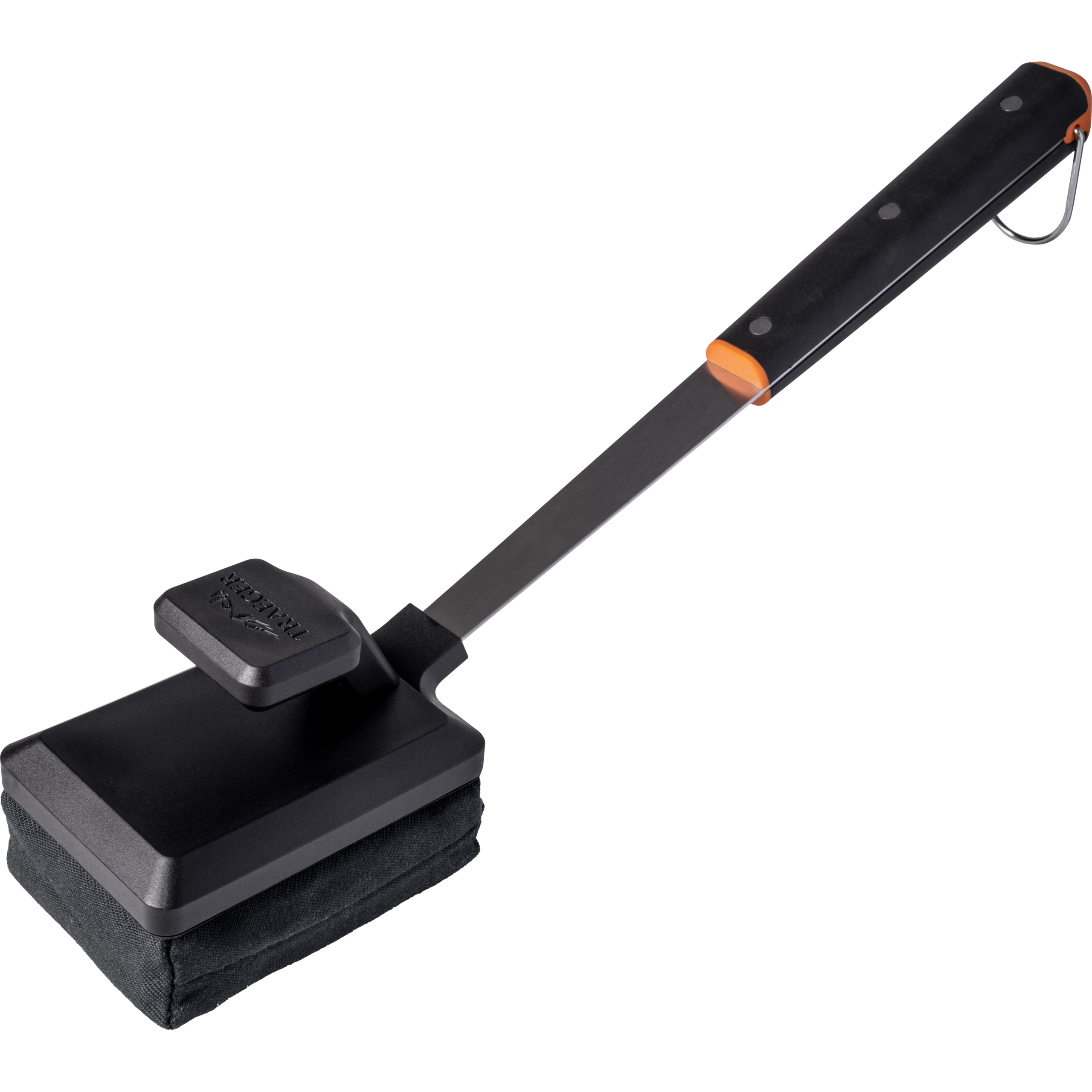 traeger-steam-clean-brush-studio1